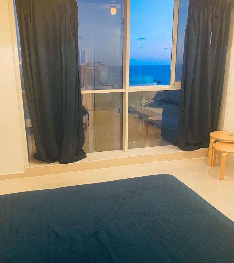 Sunny Sea View Studio Apartment Herzelia Exterior foto
