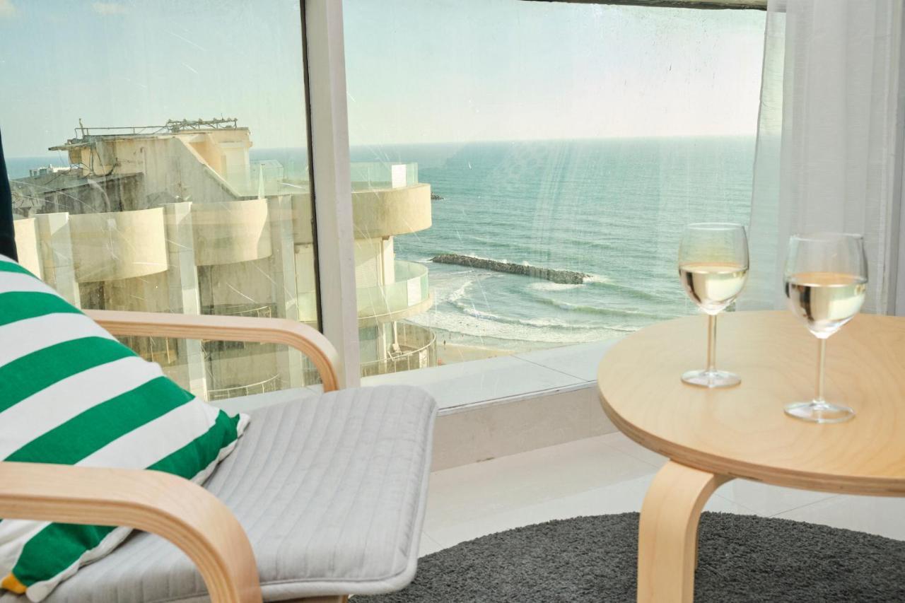 Sunny Sea View Studio Apartment Herzelia Exterior foto
