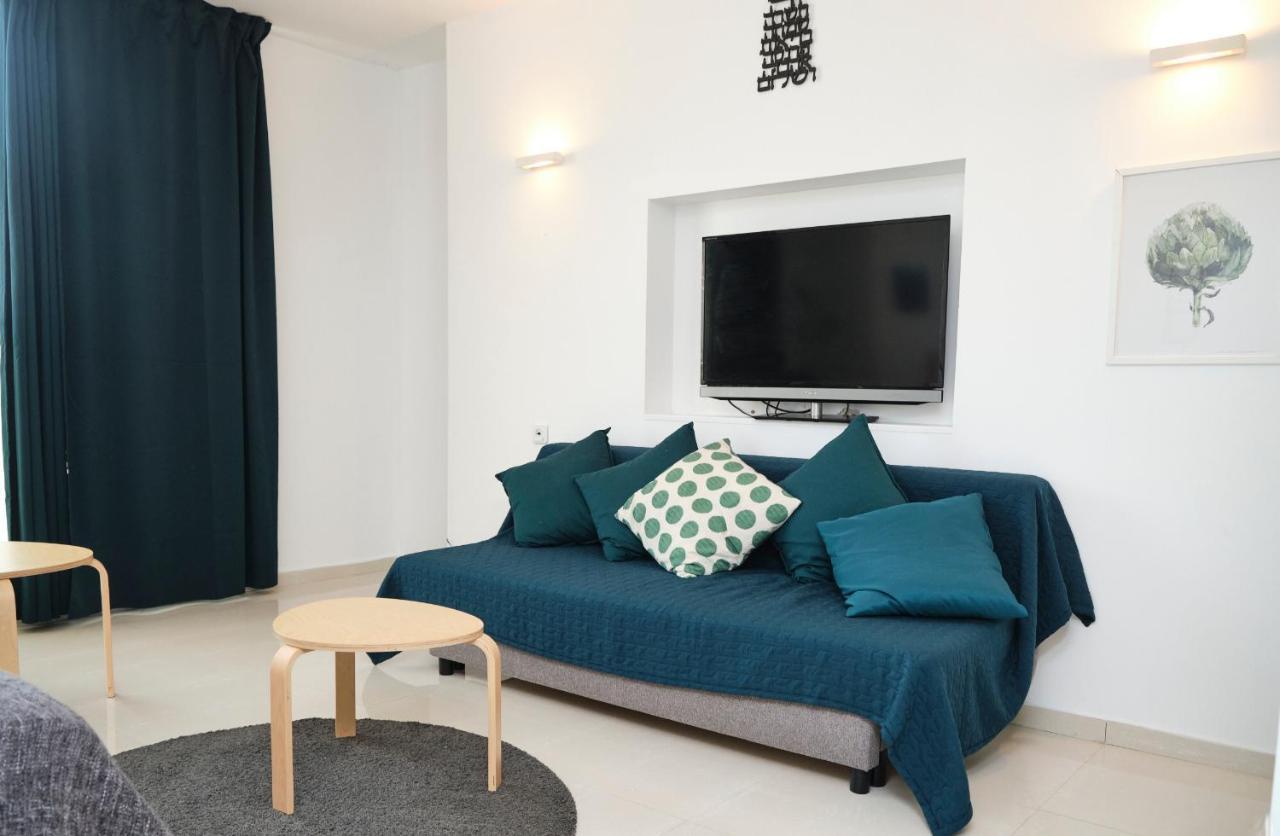 Sunny Sea View Studio Apartment Herzelia Exterior foto