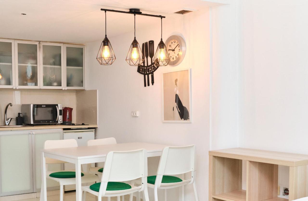 Sunny Sea View Studio Apartment Herzelia Exterior foto