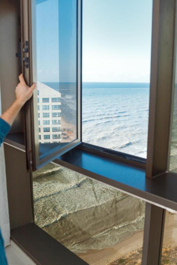 Sunny Sea View Studio Apartment Herzelia Exterior foto